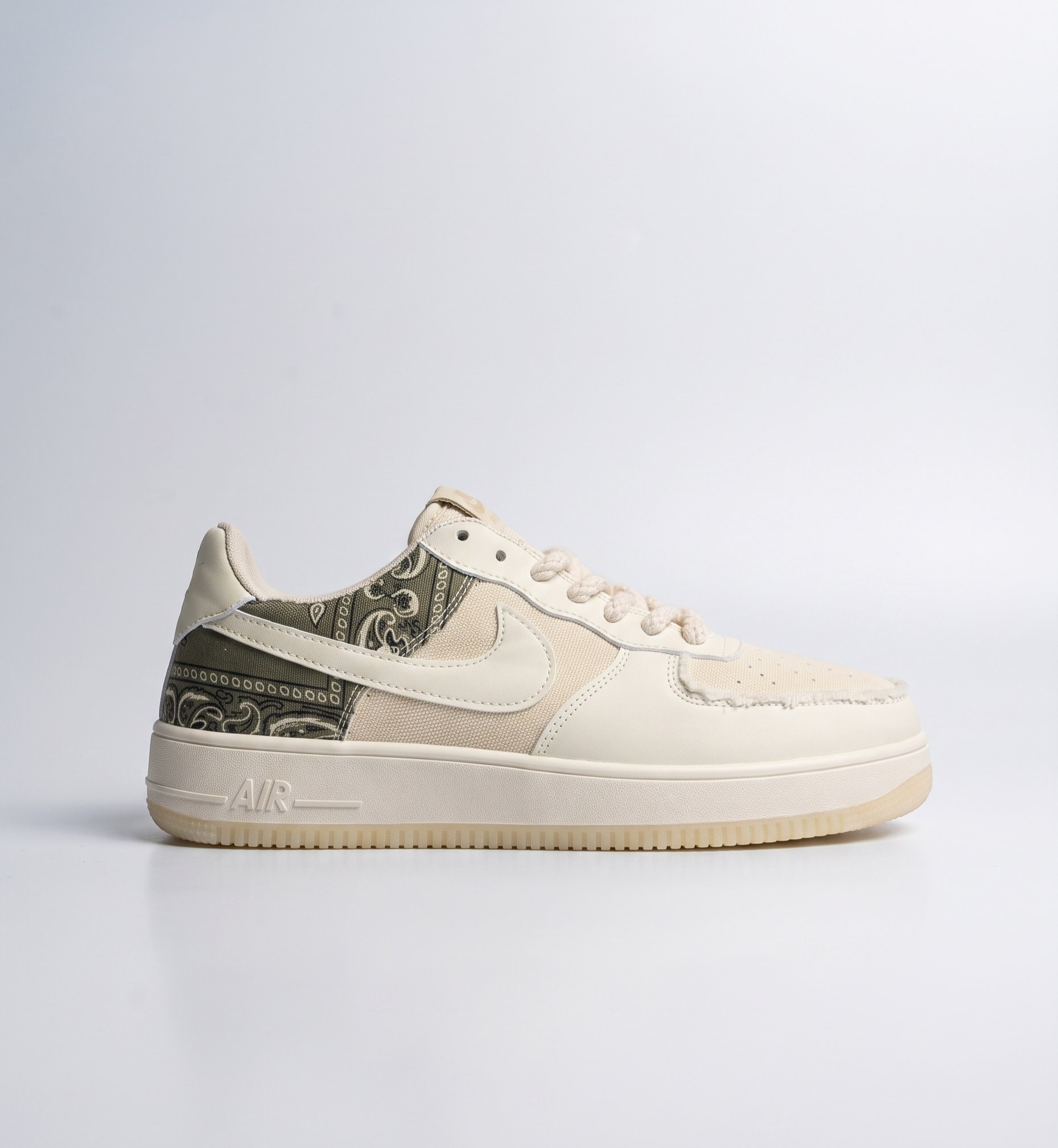 Nike Air Force Bigbang