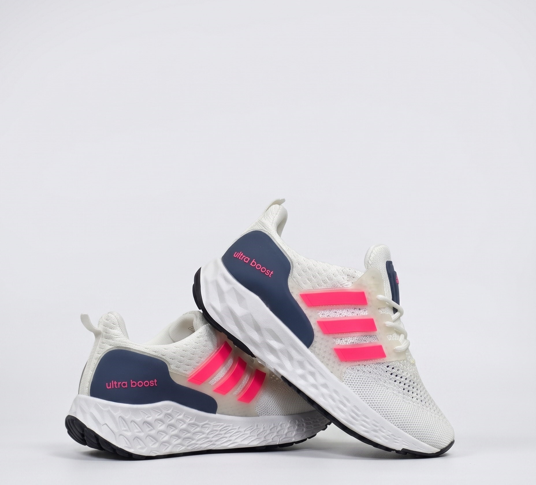 Ultra Boost view 2