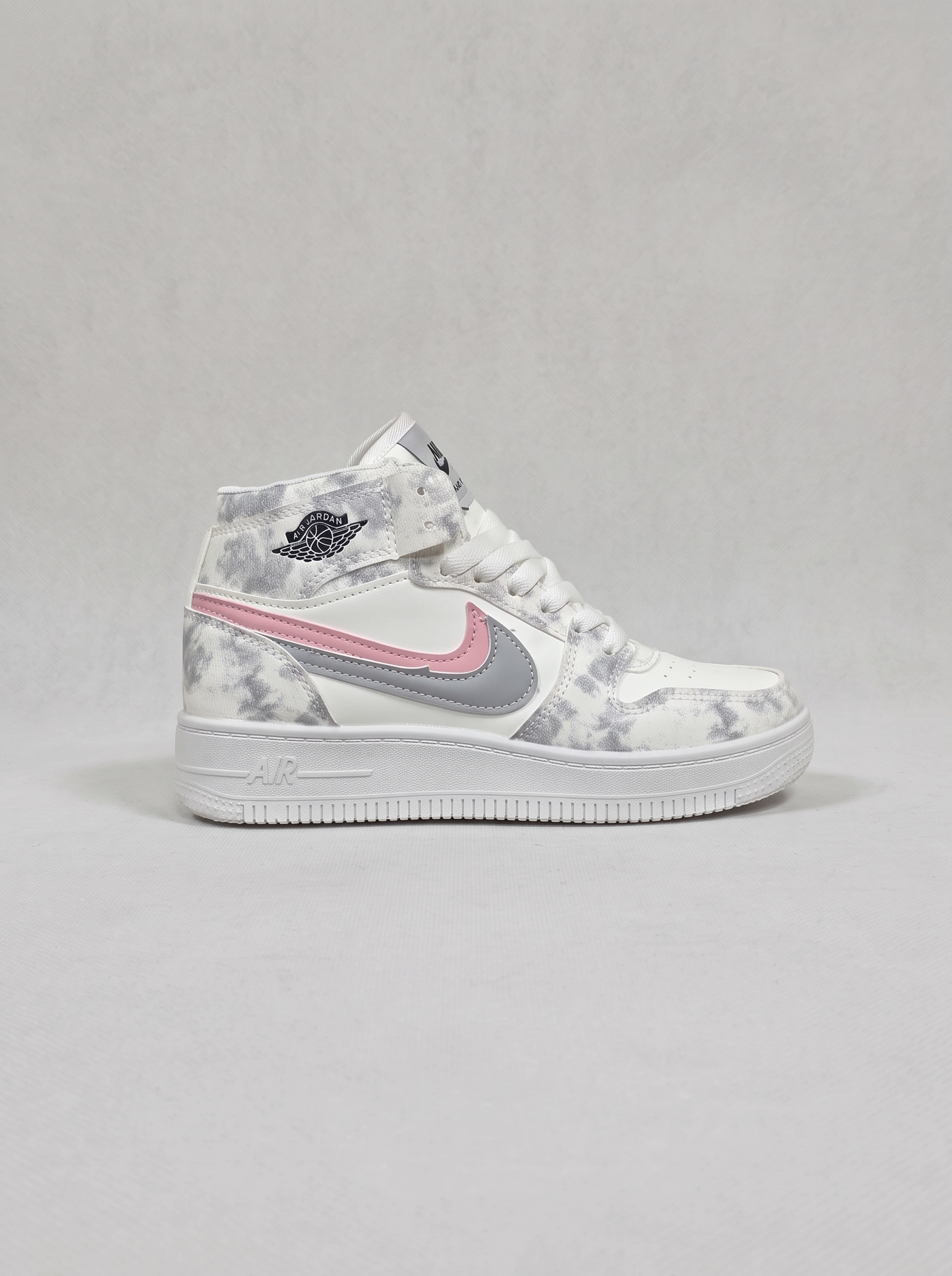 Nike Cloud Tie-Dye